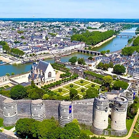Logis Hotels- Marguerite D'anjou Chateau Hotel Angers